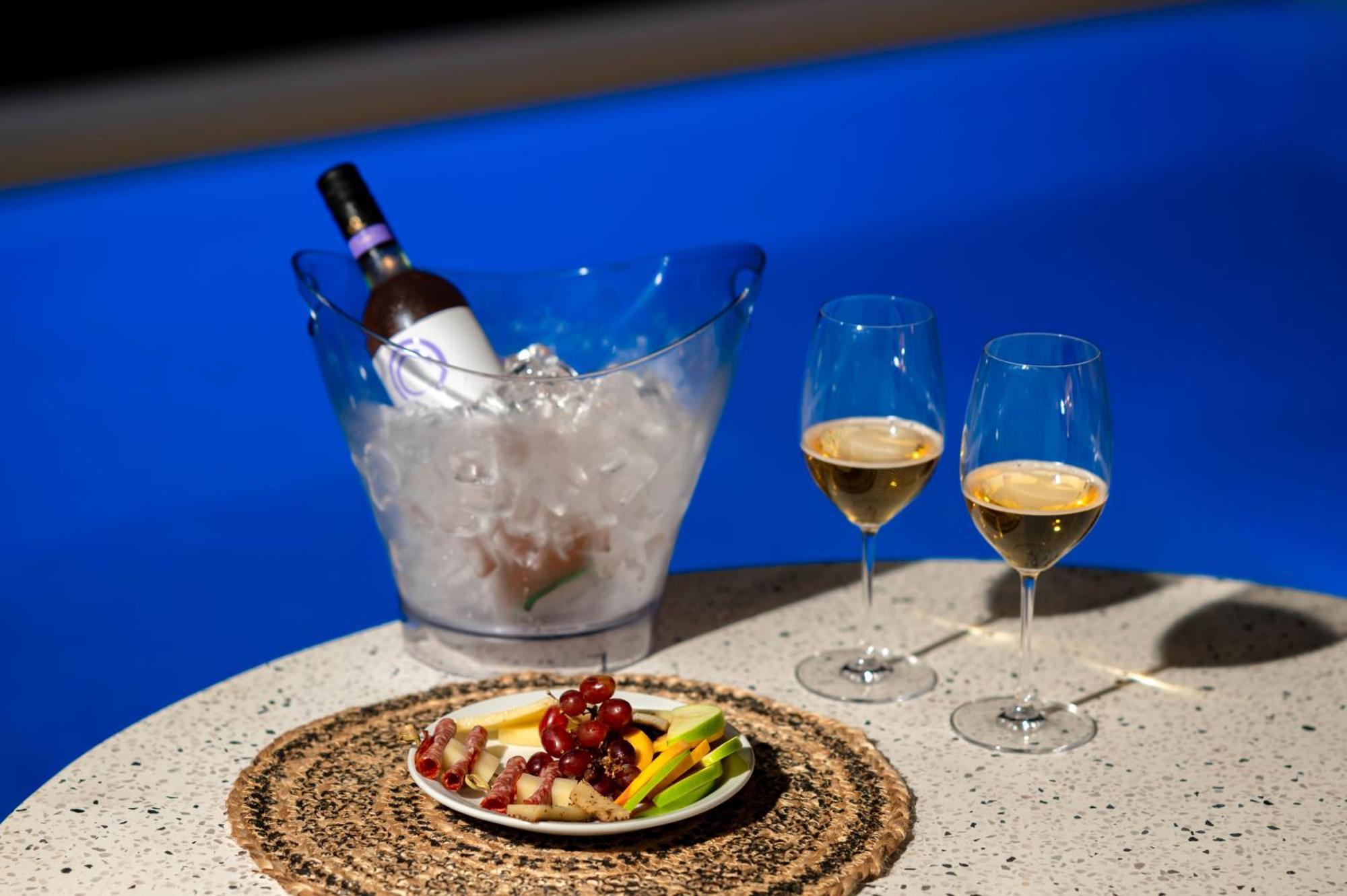 Kima Oia Suites 외부 사진